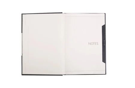 Agenda cu decupaj b5 neagra 10180480
